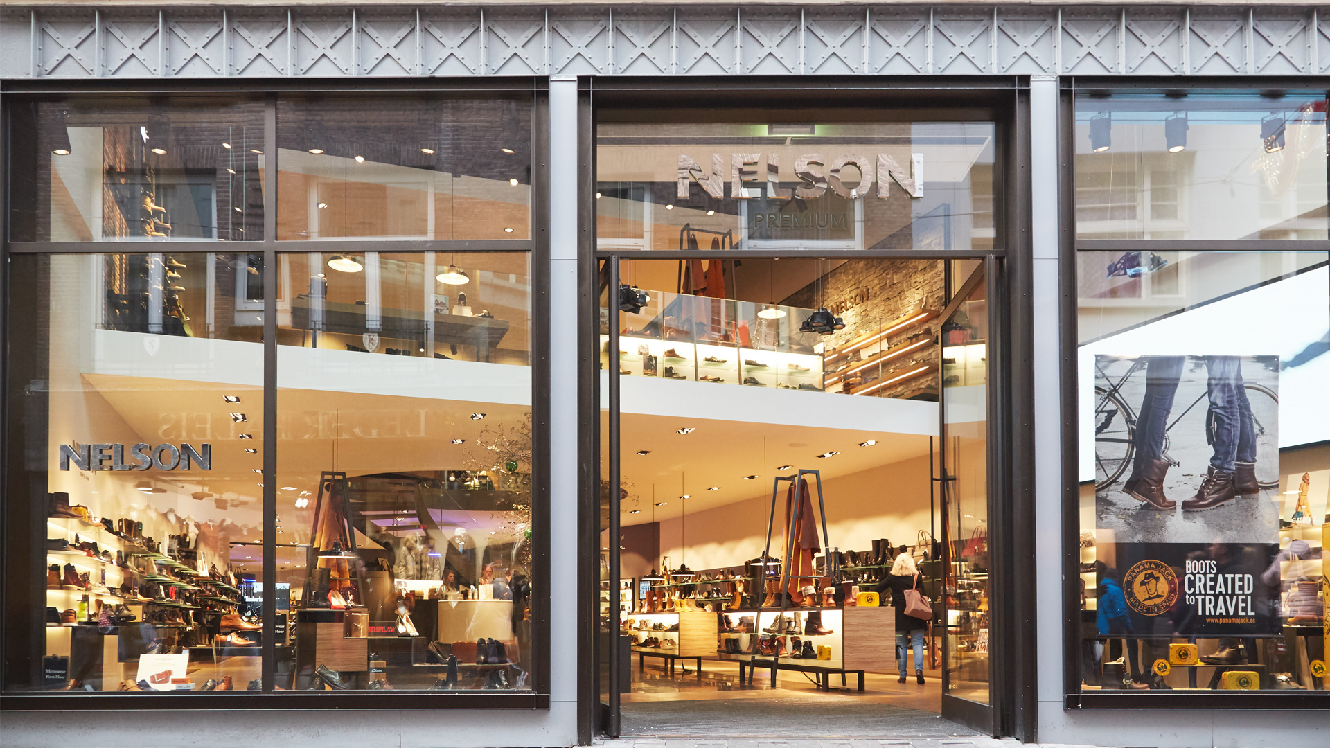 Nelson premium-store Amsterdam 1